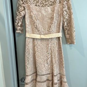 Tafashi Shoji blush lace dress with belt.
